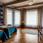 Olga Deluxe Hotel Tatariv