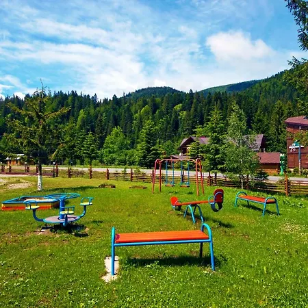 Hotel Olga Deluxe 3*